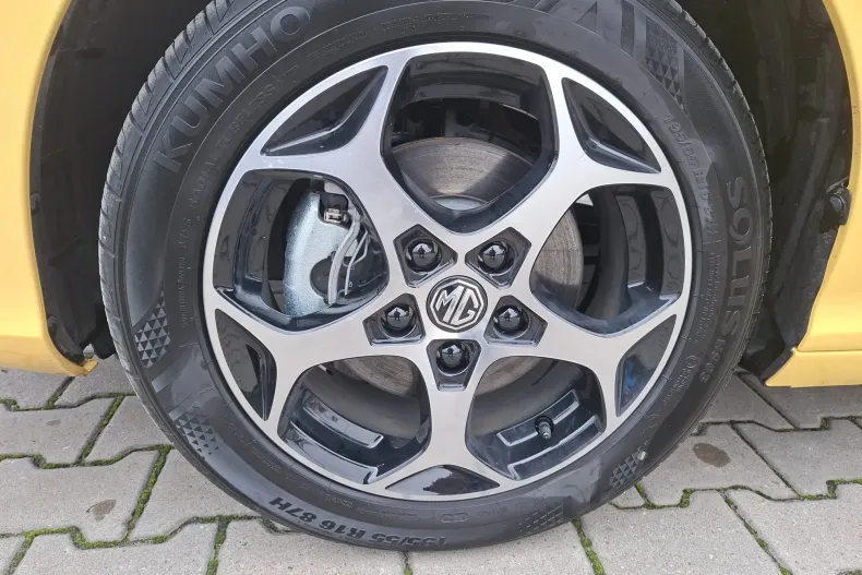 MG MG3 din 2024 cu 4.487 km - oferta MG0173196 - foto 4