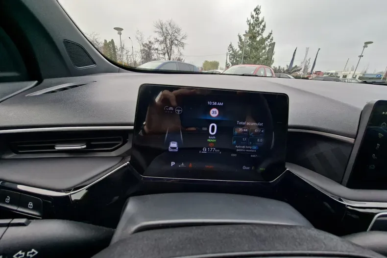 MG MG3 din 2024 cu 4.487 km - oferta MG0173196 - foto 27