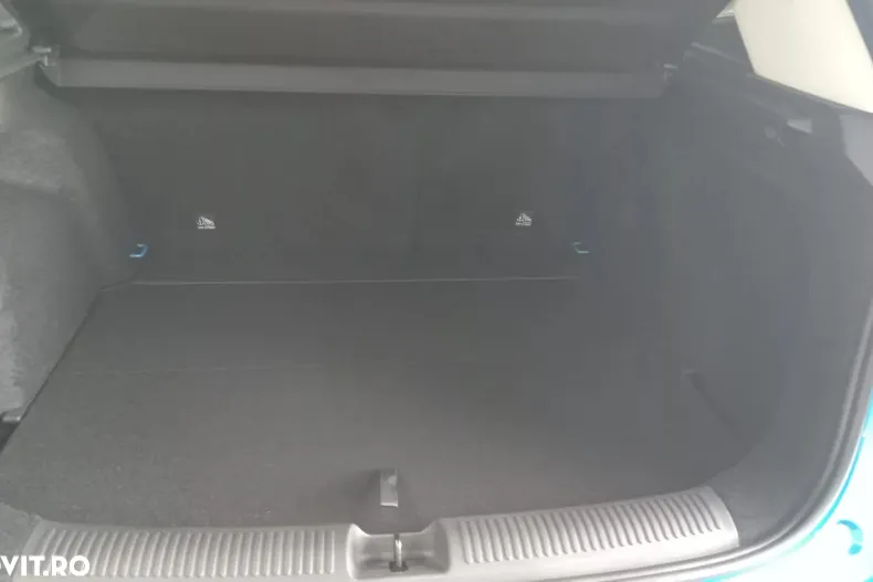 MG ZS HEV din 2025 cu 1 km - oferta MG0173197 - foto 8