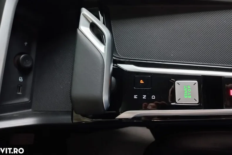 MG ZS HEV din 2025 cu 1 km - oferta MG0173197 - foto 14