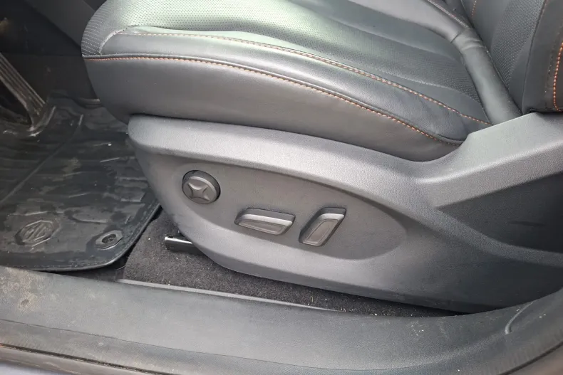 MG HS din 2024 cu 2.985 km - oferta MG0173198 - foto 14