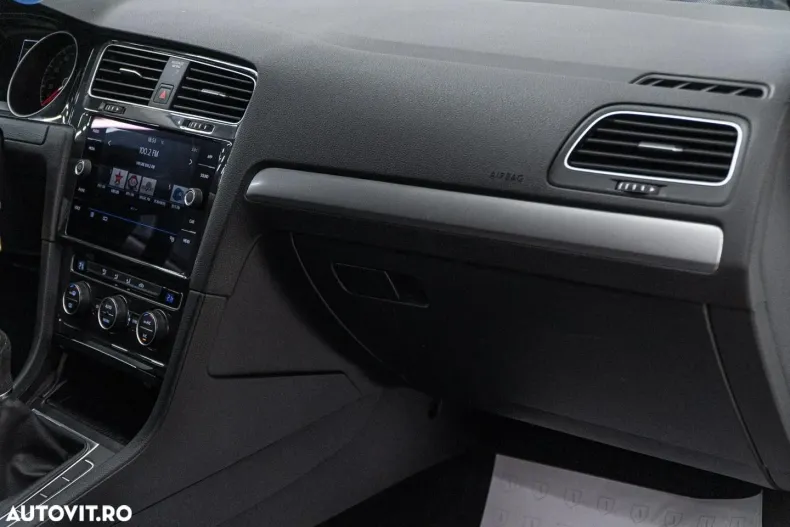Volkswagen Golf din 2020 cu 105.000 km - oferta VOL173199 - foto 27