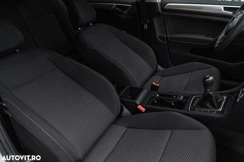 Volkswagen Golf din 2020 cu 105.000 km - oferta VOL173199 - foto 36