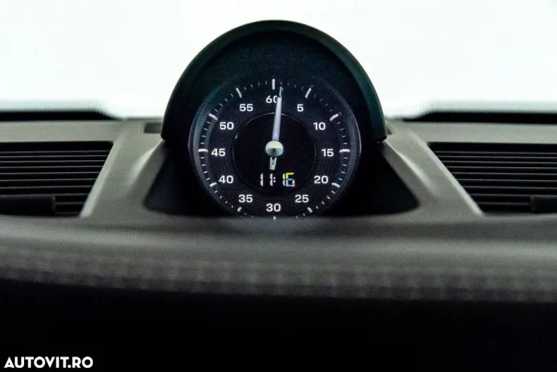 Porsche 992 din 2024 cu 7.255 km - oferta POR173213 - foto 23