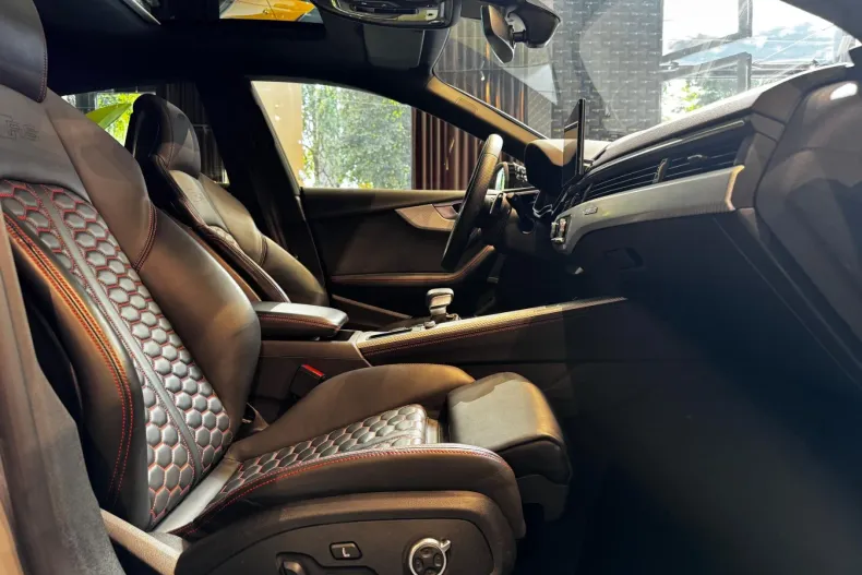 Audi RS5 din 2022 cu 42.736 km - oferta AUD173215 - foto 23