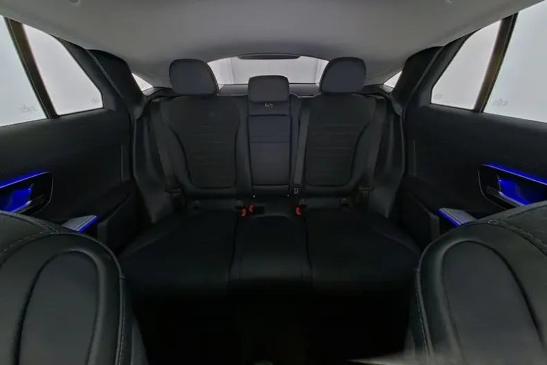 Mercedes-Benz GLC Coupe din 2025 cu 19.800 km - oferta MER173217 - foto 6