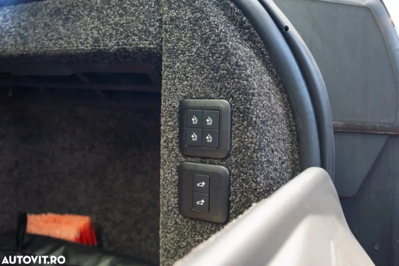 Land Rover Range Rover din 2021 cu 110.000 km - oferta LAN173219 - foto 32