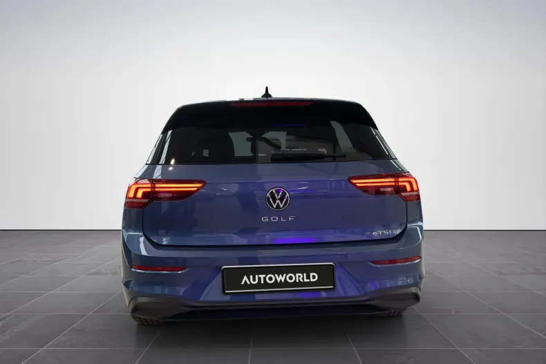 Volkswagen Golf din 2025 cu 5 km - oferta VOL173224 - foto 4