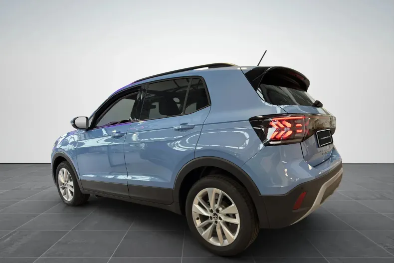 Volkswagen T-Cross din 2025 cu 5 km - oferta VOL173225 - foto 3