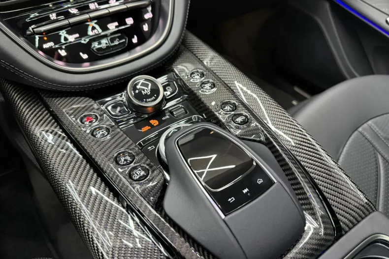 Aston Martin DBX din 2024 cu 3.000 km - oferta AST173230 - foto 14