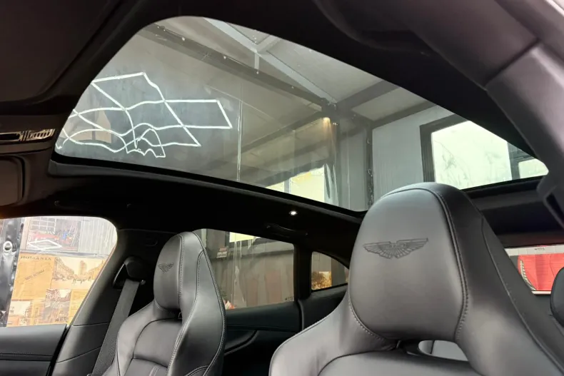 Aston Martin DBX din 2024 cu 3.000 km - oferta AST173230 - foto 24