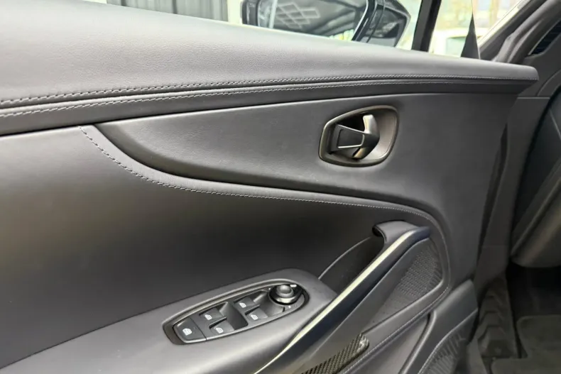 Aston Martin DBX din 2024 cu 3.000 km - oferta AST173230 - foto 26