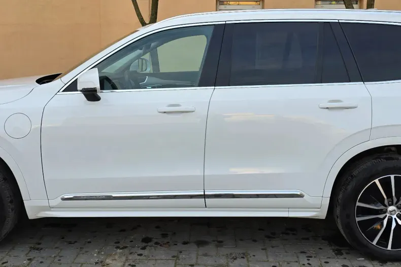 Volvo XC90 din 2021 cu 55.980 km - oferta VOL173235 - foto 4