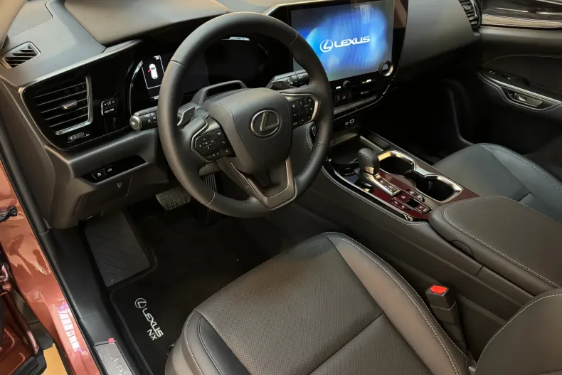 Lexus Seria NX din 2026 cu 4 km - oferta LEX173241 - foto 11