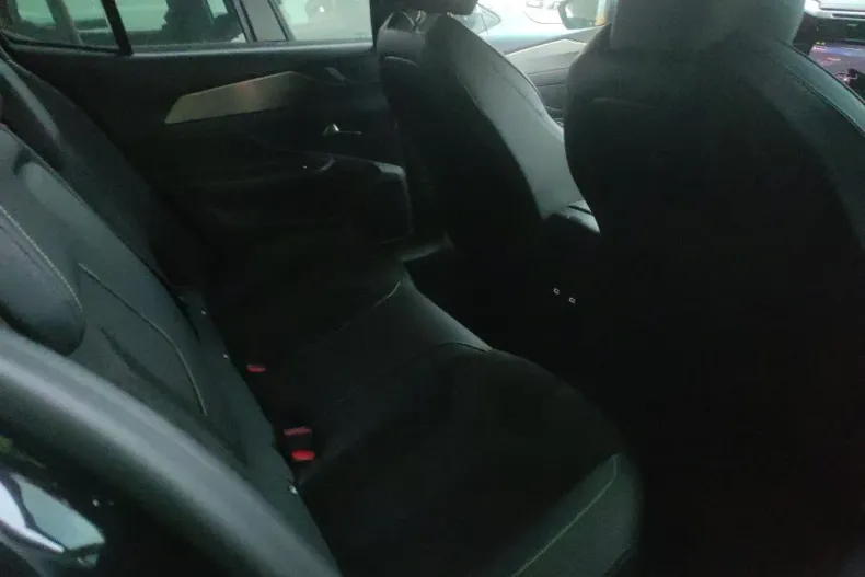 Peugeot 408 din 2024 cu 76.240 km - oferta PEU173246 - foto 10