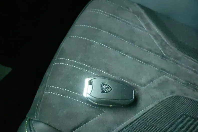 Peugeot 408 din 2024 cu 76.240 km - oferta PEU173246 - foto 11