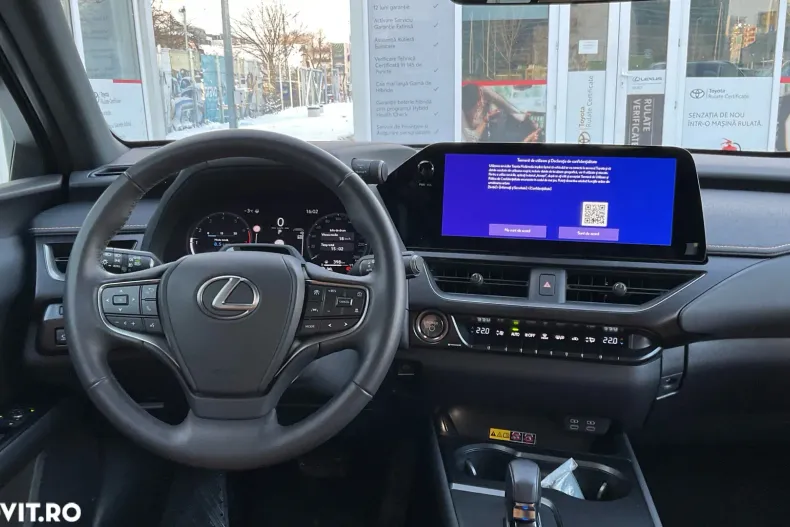 Lexus UX din 2024 cu 7.360 km - oferta LEX173249 - foto 21