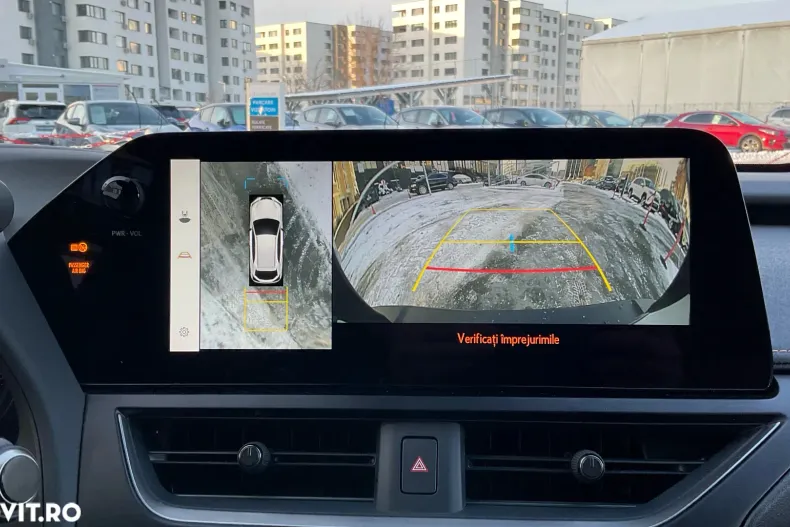 Lexus UX din 2024 cu 7.360 km - oferta LEX173249 - foto 24