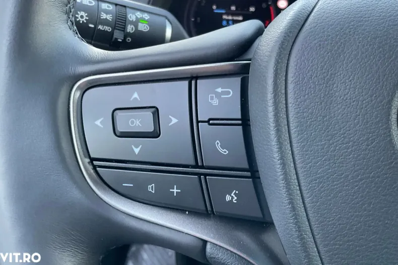 Lexus UX din 2024 cu 7.360 km - oferta LEX173249 - foto 29