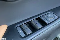 Lexus UX din 2024 cu 7.360 km - oferta LEX173249 - foto 31