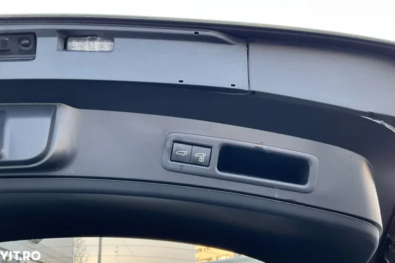 Lexus UX din 2024 cu 7.360 km - oferta LEX173249 - foto 35