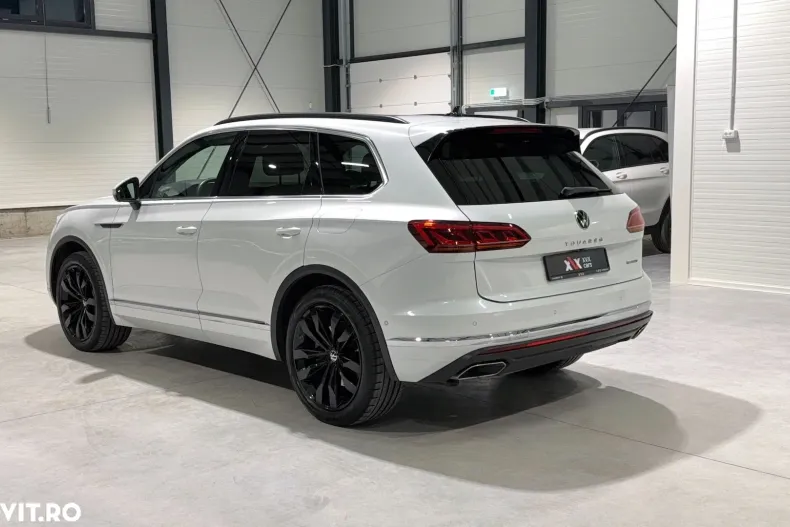 Volkswagen Touareg din 2021 cu 106.134 km - oferta VOL173252 - foto 3