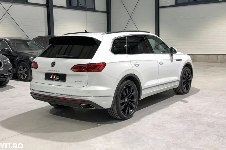 Volkswagen Touareg din 2021 cu 106.134 km - oferta VOL173252 - foto 4