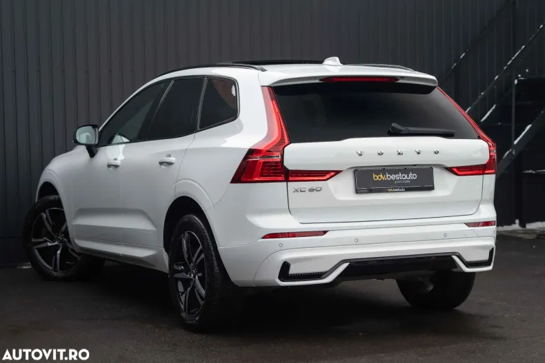 Volvo XC60 din 2022 cu 66.171 km - oferta VOL173263 - foto 7