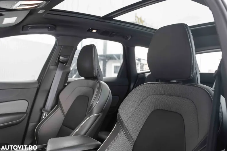 Volvo XC60 din 2022 cu 66.171 km - oferta VOL173263 - foto 17