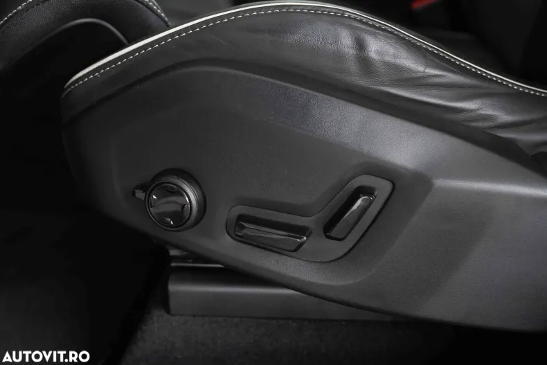 Volvo XC60 din 2022 cu 66.171 km - oferta VOL173263 - foto 20