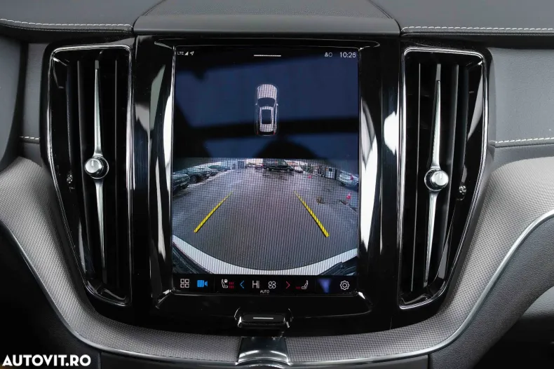 Volvo XC60 din 2022 cu 66.171 km - oferta VOL173263 - foto 32