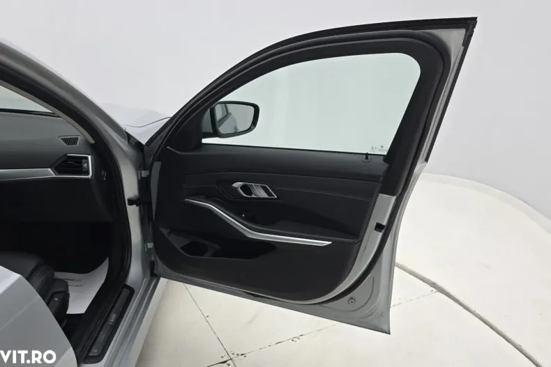 BMW Seria 3 din 2020 cu 134.117 km - oferta BMW173267 - foto 18
