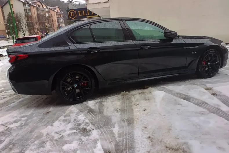 BMW Seria 5 din 2022 cu 49.700 km - oferta BMW173270 - foto 10