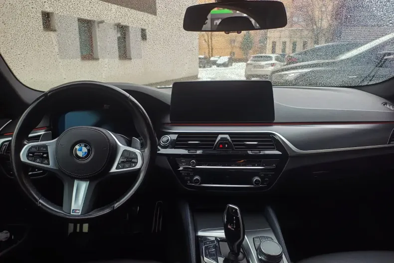 BMW Seria 5 din 2022 cu 49.700 km - oferta BMW173270 - foto 16