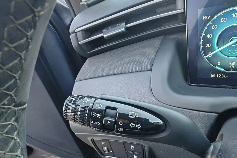 Hyundai TUCSON din 2023 cu 92.961 km - oferta HYU173271 - foto 10