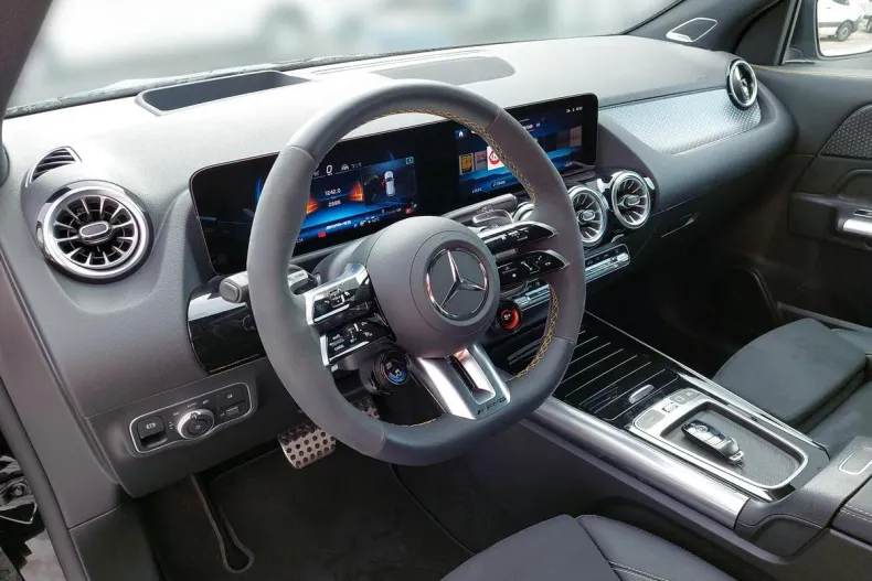 Mercedes-Benz GLA din 2025 cu 2.695 km - oferta MER173274 - foto 9