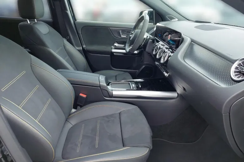 Mercedes-Benz GLA din 2025 cu 2.695 km - oferta MER173274 - foto 12