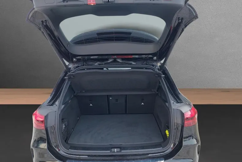 Mercedes-Benz GLA din 2025 cu 2.695 km - oferta MER173274 - foto 16