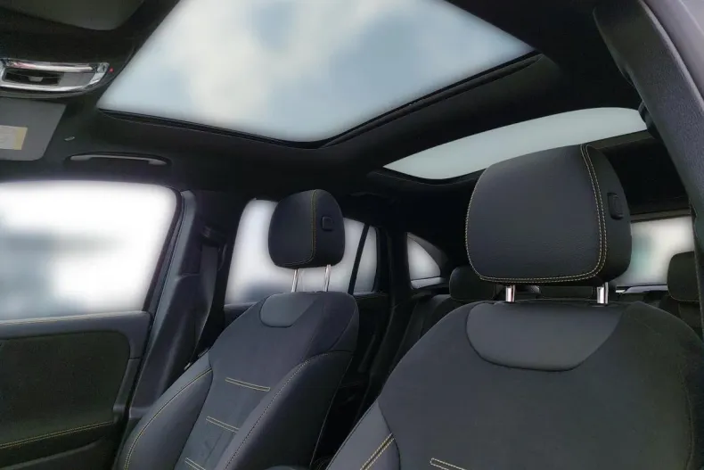 Mercedes-Benz GLA din 2025 cu 2.695 km - oferta MER173274 - foto 27