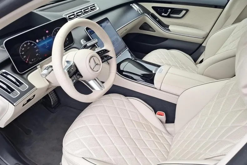 Mercedes-Benz S din 2025 cu 10.991 km - oferta MER173278 - foto 10