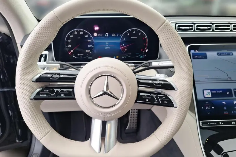 Mercedes-Benz S din 2025 cu 10.991 km - oferta MER173278 - foto 11