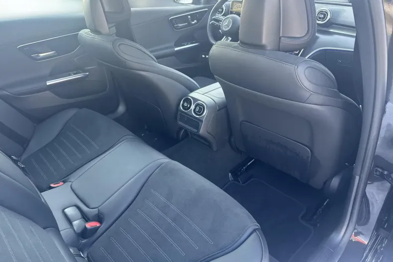 Mercedes-Benz C 200 din 2025 cu 5.225 km - oferta MER173280 - foto 14