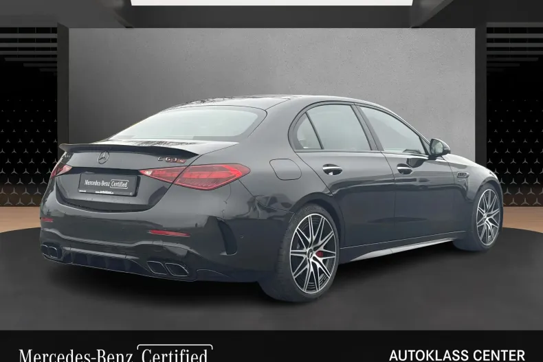 Mercedes-Benz C 63 AMG din 2025 cu 3.018 km - oferta MER173283 - foto 5