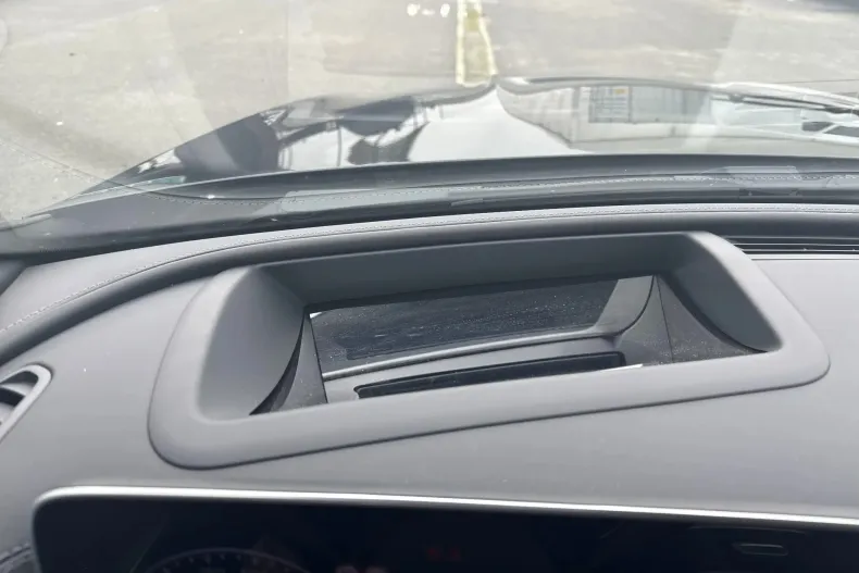 Mercedes-Benz C 63 AMG din 2025 cu 3.018 km - oferta MER173283 - foto 21