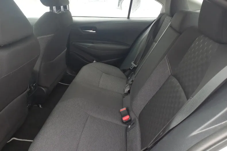 Toyota Corolla din 2025 cu 3.806 km - oferta TOY173287 - foto 12