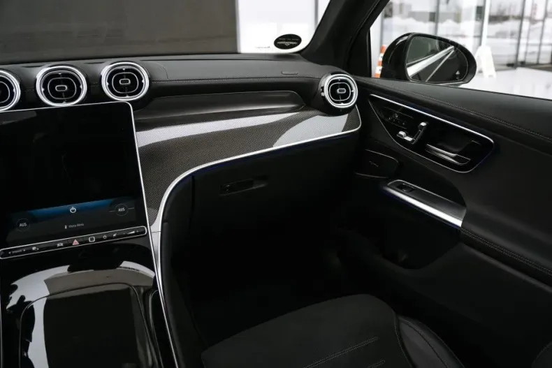 Mercedes-Benz GLC din 2025 cu 6.380 km - oferta MER173290 - foto 17