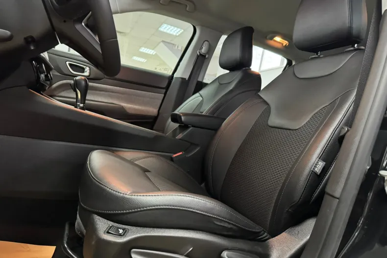 Jeep Compass din 2021 cu 49.200 km - oferta JEE173293 - foto 5