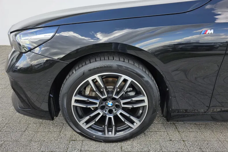 BMW Seria 5 din 2024 cu 19.157 km - oferta BMW173308 - foto 8