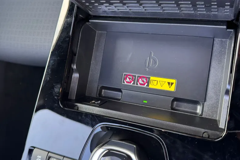 Toyota bZ4X din 2025 cu 13.293 km - oferta TOY173317 - foto 30