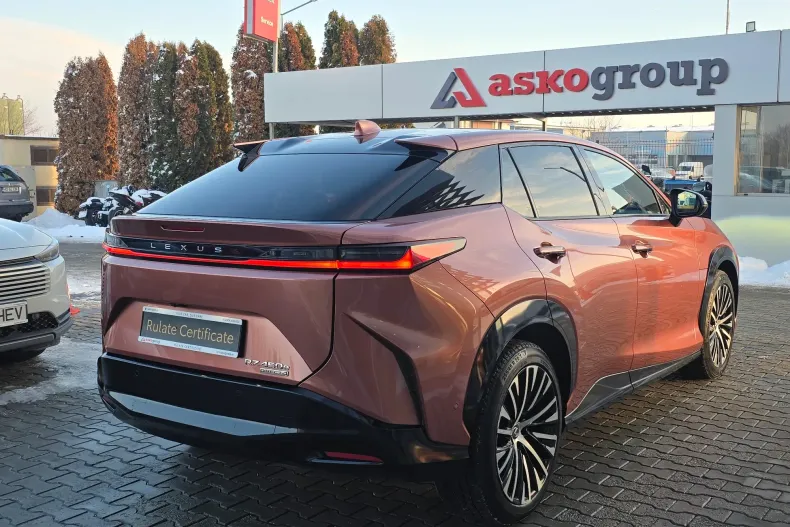 Lexus RZ din 2023 cu 16.815 km - oferta LEX173319 - foto 4